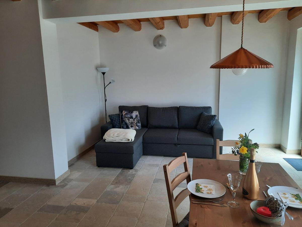 Ai Monti Apartment บาร์ชิส ภายนอก รูปภาพ
